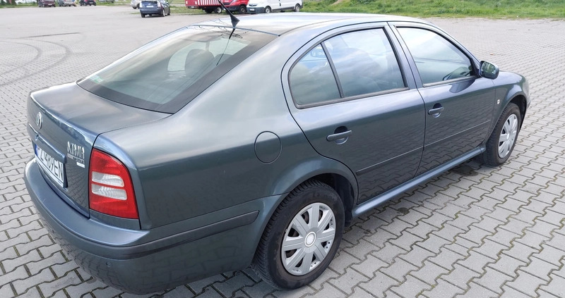 Skoda Octavia cena 8200 przebieg: 302530, rok produkcji 2005 z Pionki małe 172